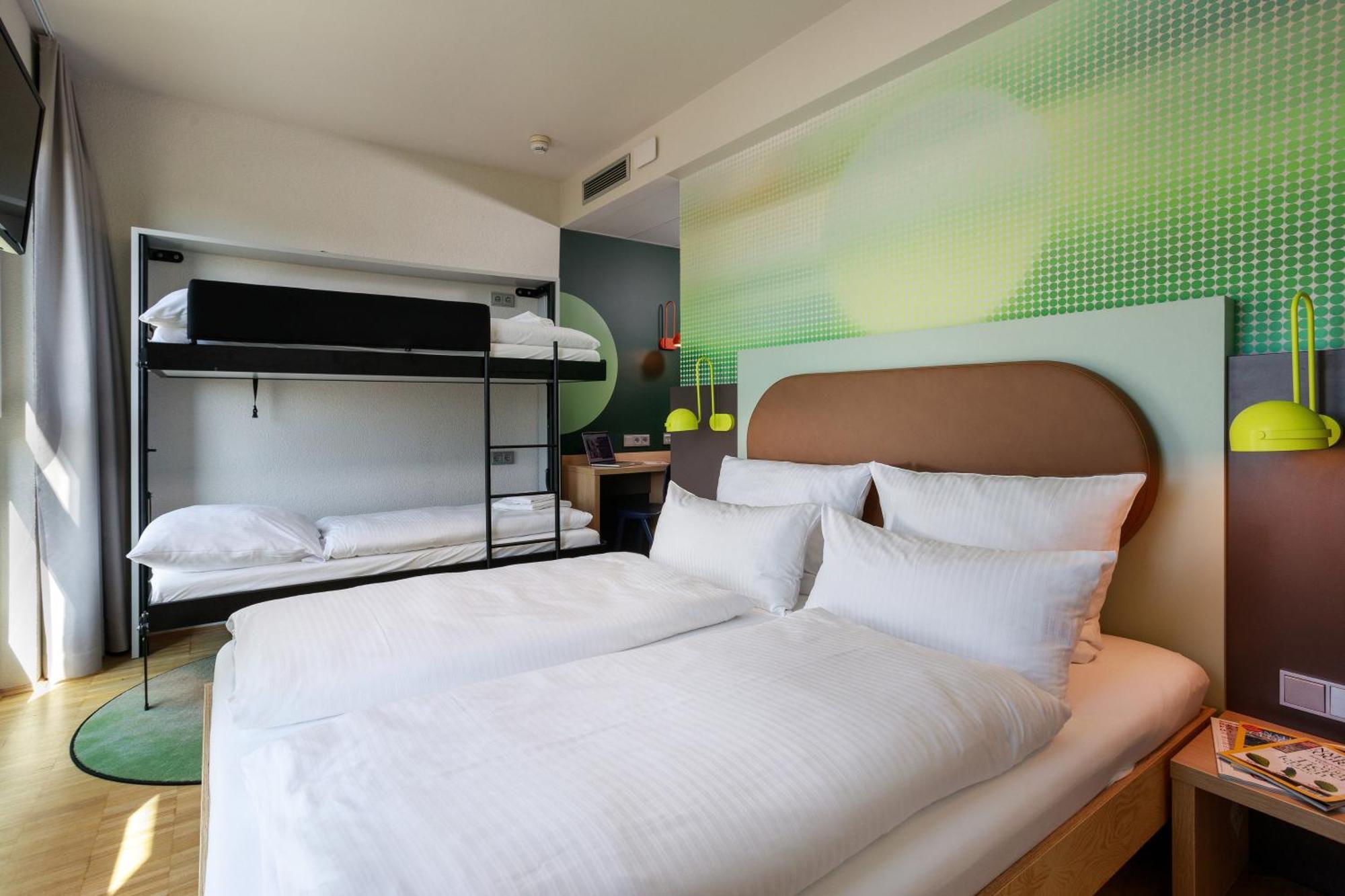 Hotel Lyvinn Frankfurt 3*